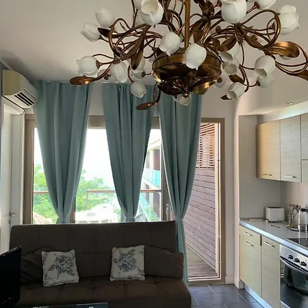 Private In Yoo Bulgaria * אובזור
